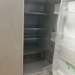 冷蔵庫の画像