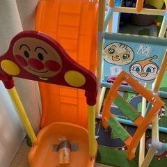 【決まりました】アンパンマンジャングルジム　ブランコ滑り台鉄棒の画像