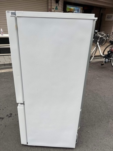 ? 大阪市内配達設置無料 ?２０２０年　冷蔵庫　１５４L??保証有り