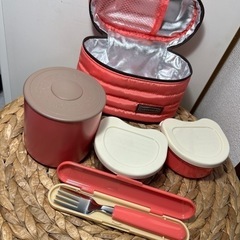 未使用  お弁当箱の画像