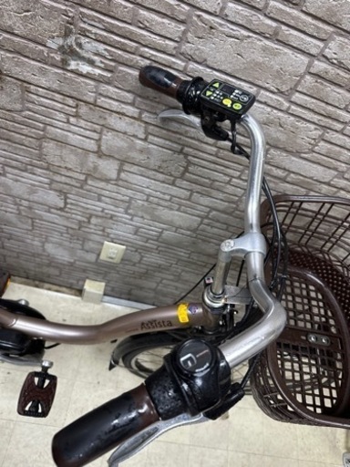 新生活応援SALE  東京23区配達無料　新基準　ブリヂストン　アシスタ　12.8Ah リチウム 電動自転車 中古 148