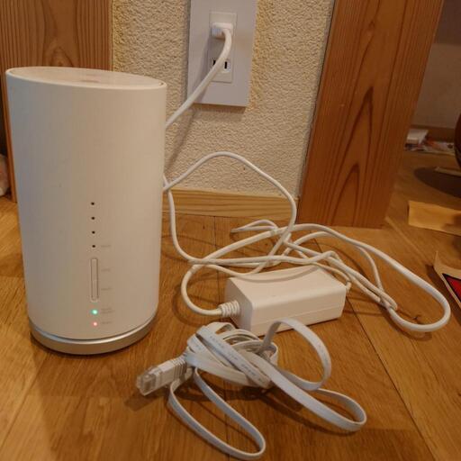 HUAWEI　Wi-Fiルーター