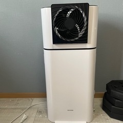 サーキュレーター付き除湿機