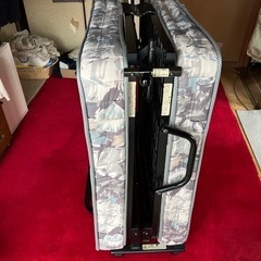 フランスベッドの折り畳みベッド 0円の画像
