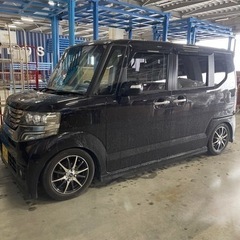 ホンダn-boxカスタムjf1前期