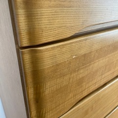 収納力たっぷりなチェストですの画像