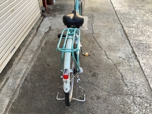3  ブリヂストン電動自転車assista26インチホワイトブルーツートンアルミボディ