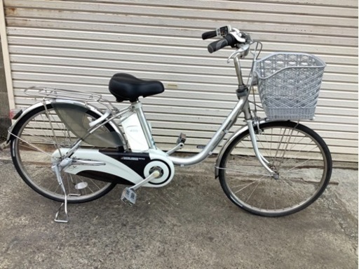 6  パナソニック新機種電動アシスト自転車viviDX26インチシルバーボディー