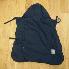 抱っこひもケープの画像