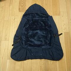 抱っこひもケープの画像