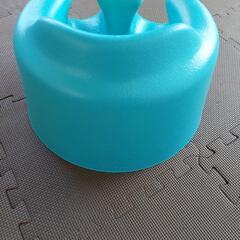 歩行器とバンボのセットの画像