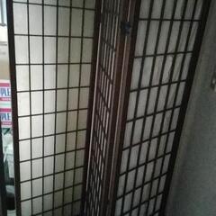 レトロ格子仕切り