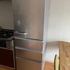 冷蔵庫　アクア　2022年製