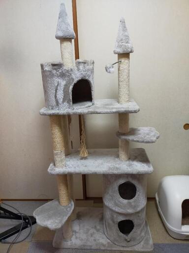 キャットタワー　180㌢