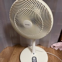 アイリスオーヤマ　扇風機　2014年製　動作確認済み
