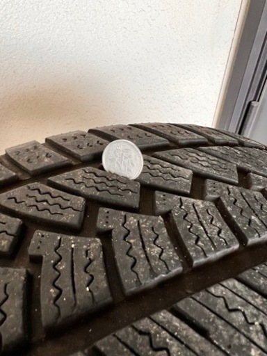 スタッドレスタイヤ ホイール付き 4本 215/50R17 
