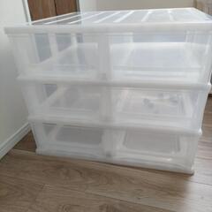 チェスト　衣類ケース3段　キャスター付きお譲りします