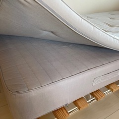 【4/8-16引取0円】IKEA シングルベッド＆マットレス&パッドの画像