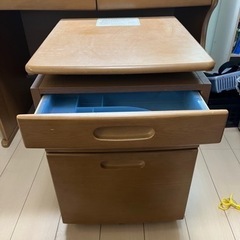 オカムラ　ジュニアデスク　学習机　値下げしましたの画像