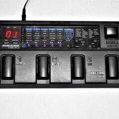 ZOOM PLAYER 2100 マルチエフェクター 他社製ACアダプター付き　動作品　現状品の画像
