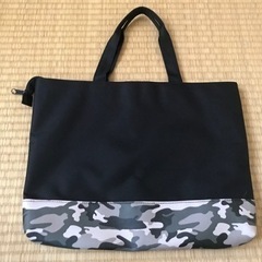 ファスナー付きバッグの画像