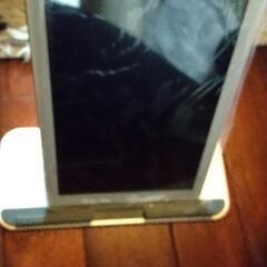 【ほぼ新品】タブレットスタンド　アルミ合金製