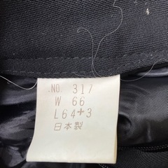 黒スカートの画像