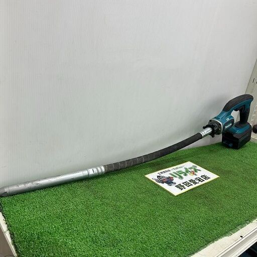 マキタ VR350D 充電式コンクリートバイブレーター【野田愛宕店】【店頭取引限定】【中古】ITACZU972W8U