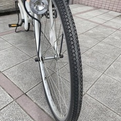 自転車　ママチャリ　２６インチ　白の画像