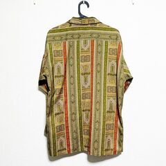 ヴィンテージ　総柄シャツの画像