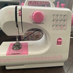 【値下げ】コンパクトミシンの画像