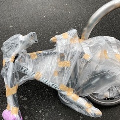 乗りやすいですマットブラックでカッコいいです