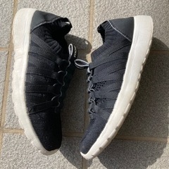 moz スニーカーの画像