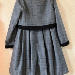 入学式や卒業式用綺麗めワンピースの画像