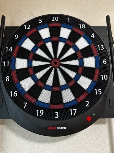 ダーツボードと台セット　GRAN BOARD