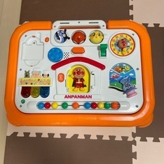 決定しました。アンパンマン　机