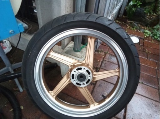 ゼファー400 ホイール