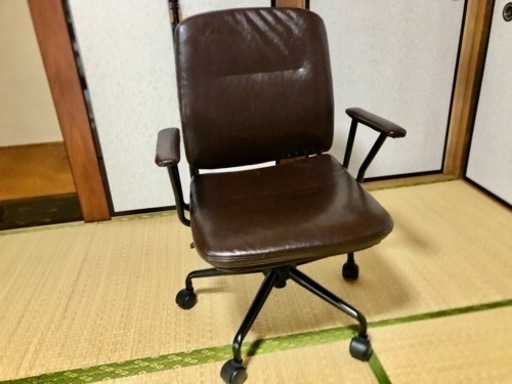 値引しました。ニトリ ワークチェア 使用感少 ブラウン 合成皮革