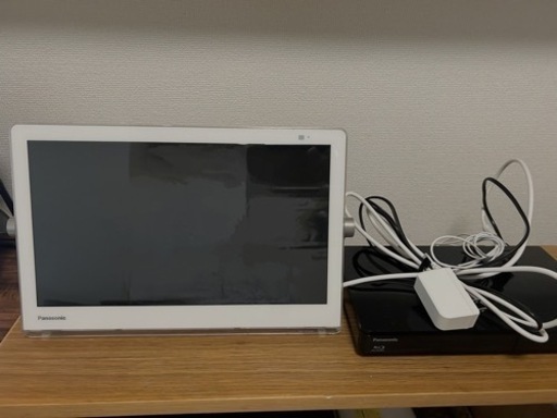 中古 Panasonic プライベート・ビエラ UN-15TD9-W