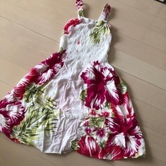 ✨美品✨ハワイ🌺沖縄リゾート　ワンピース　サイズ100〜110