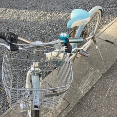 子供自転車シロの画像