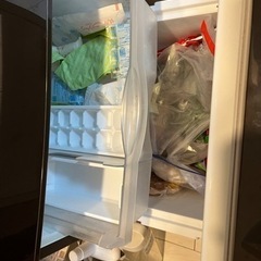 決まりました冷蔵庫　パナソニック　2011年製の画像