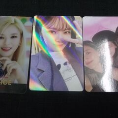 TWICE　READY TO BEなど　トレカ　3枚