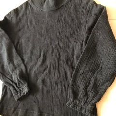 ✨美品✨ロンT  ハーフネック　サイズ110の画像