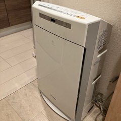 【取引中】3月29日 引取り限定 空気清浄機 Panasonicの画像