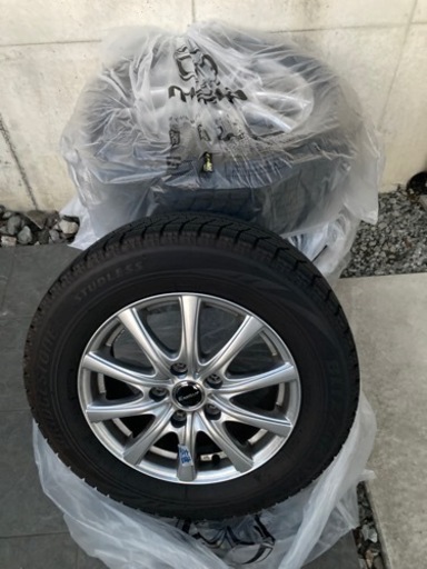 ブリヂストン　ブリザック  VXR スタッドレスタイヤ　ホイール　４本15インチ