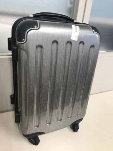 【美品】軽量ファスナータイプスーツケース
