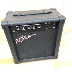 B.C Rich BC-010 ギターアンプ 19W 3バンドEQ 