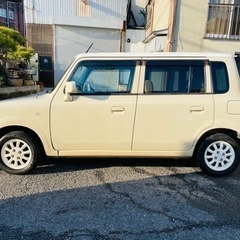 人気のツートンカラー　可愛らしい車　スズキ　ラパン　HE21S 大阪発の画像