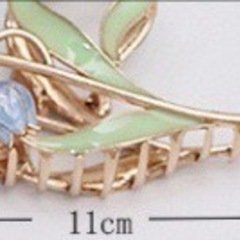 鈴蘭　ヘアークリップ　可愛い　綺麗　大人　オシャレ　の画像